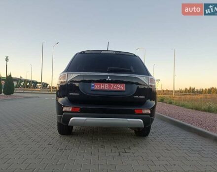 Черный Мицубиси Аутлендер, объемом двигателя 0 л и пробегом 203 тыс. км за 12600 $, фото 2 на Automoto.ua