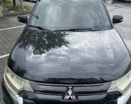 Черный Мицубиси Аутлендер, объемом двигателя 3 л и пробегом 257 тыс. км за 13699 $, фото 9 на Automoto.ua