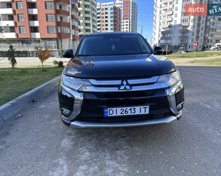 Черный Мицубиси Аутлендер, объемом двигателя 2.36 л и пробегом 150 тыс. км за 14900 $, фото 4 на Automoto.ua
