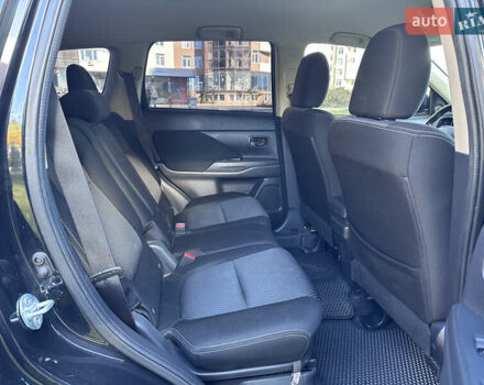 Черный Мицубиси Аутлендер, объемом двигателя 2.36 л и пробегом 150 тыс. км за 14900 $, фото 41 на Automoto.ua