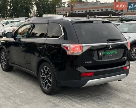 Чорний Міцубісі Аутлендер, об'ємом двигуна 3 л та пробігом 146 тис. км за 16690 $, фото 7 на Automoto.ua