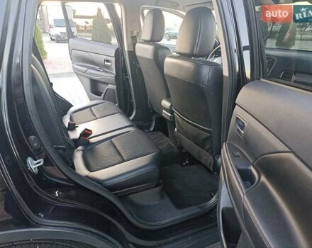 Черный Мицубиси Аутлендер, объемом двигателя 0 л и пробегом 203 тыс. км за 12600 $, фото 16 на Automoto.ua