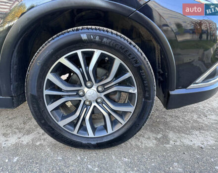 Черный Мицубиси Аутлендер, объемом двигателя 2.36 л и пробегом 150 тыс. км за 14900 $, фото 13 на Automoto.ua