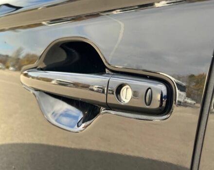 Черный Мицубиси Аутлендер, объемом двигателя 2.4 л и пробегом 91 тыс. км за 15500 $, фото 1 на Automoto.ua