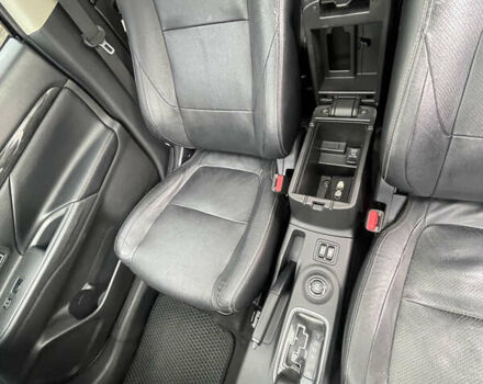 Черный Мицубиси Аутлендер, объемом двигателя 3 л и пробегом 257 тыс. км за 13699 $, фото 26 на Automoto.ua