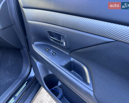 Черный Мицубиси Аутлендер, объемом двигателя 2.36 л и пробегом 150 тыс. км за 14900 $, фото 43 на Automoto.ua