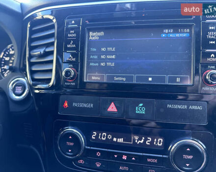 Черный Мицубиси Аутлендер, объемом двигателя 2.36 л и пробегом 150 тыс. км за 14900 $, фото 50 на Automoto.ua