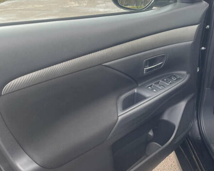 Чорний Міцубісі Аутлендер, об'ємом двигуна 2.36 л та пробігом 121 тис. км за 14700 $, фото 5 на Automoto.ua