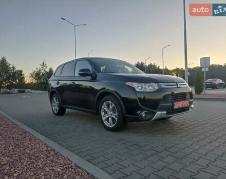 Черный Мицубиси Аутлендер, объемом двигателя 0 л и пробегом 203 тыс. км за 12600 $, фото 7 на Automoto.ua