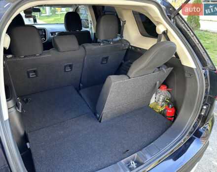 Черный Мицубиси Аутлендер, объемом двигателя 2.36 л и пробегом 150 тыс. км за 14900 $, фото 31 на Automoto.ua