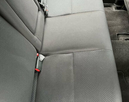 Чорний Міцубісі Аутлендер, об'ємом двигуна 2 л та пробігом 170 тис. км за 10999 $, фото 27 на Automoto.ua