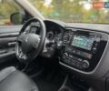 Черный Мицубиси Аутлендер, объемом двигателя 3 л и пробегом 133 тыс. км за 14300 $, фото 41 на Automoto.ua
