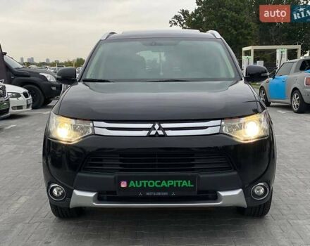 Черный Мицубиси Аутлендер, объемом двигателя 3 л и пробегом 146 тыс. км за 15990 $, фото 2 на Automoto.ua