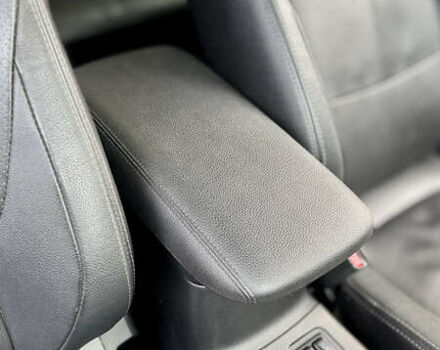 Чорний Міцубісі Аутлендер, об'ємом двигуна 2.36 л та пробігом 154 тис. км за 19500 $, фото 10 на Automoto.ua