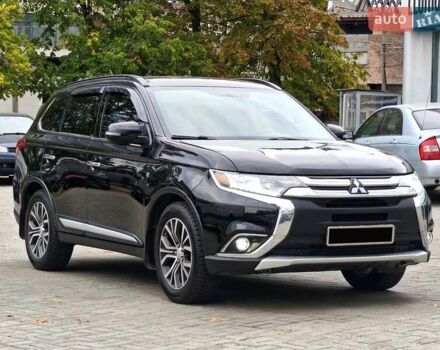 Черный Мицубиси Аутлендер, объемом двигателя 2.36 л и пробегом 162 тыс. км за 14450 $, фото 3 на Automoto.ua