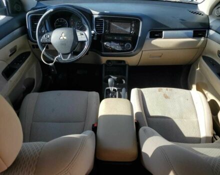 Мицубиси Аутлендер 2016 в Днепре (Днепропетровске) на Automoto.ua Черный Мицубиси Аутлендер, объемом двигателя 2.4 л и пробегом 94 тыс. км за 1800 $, фото 7 на Automoto.ua