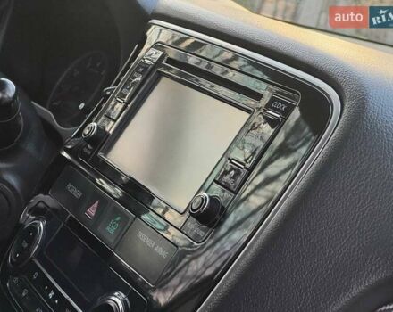 Черный Мицубиси Аутлендер, объемом двигателя 3 л и пробегом 99 тыс. км за 15800 $, фото 40 на Automoto.ua