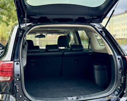 Чорний Міцубісі Аутлендер, об'ємом двигуна 2.36 л та пробігом 154 тис. км за 19500 $, фото 15 на Automoto.ua