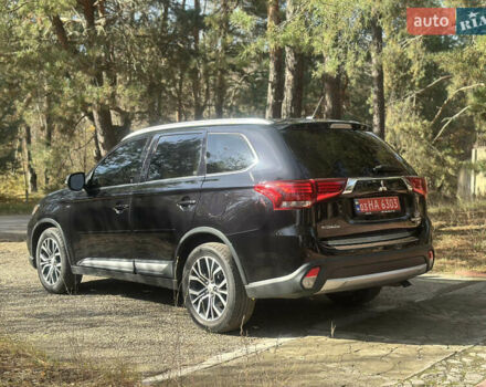 Мицубиси Аутлендер 2016 в Киеве на Automoto.ua Черный Мицубиси Аутлендер, объемом двигателя 3 л и пробегом 248 тыс. км за 15500 $, фото 4 на Automoto.ua