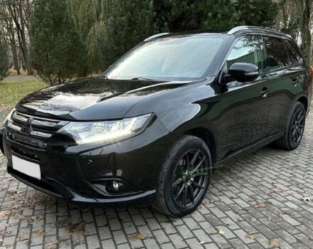 Чорний Міцубісі Аутлендер, об'ємом двигуна 0 л та пробігом 135 тис. км за 8600 $, фото 2 на Automoto.ua