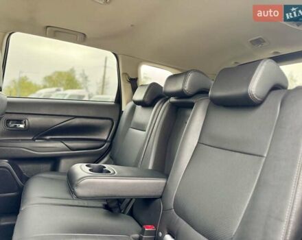 Чорний Міцубісі Аутлендер, об'ємом двигуна 2.2 л та пробігом 188 тис. км за 16999 $, фото 36 на Automoto.ua