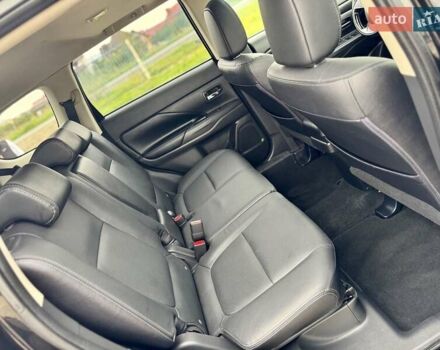 Чорний Міцубісі Аутлендер, об'ємом двигуна 2.2 л та пробігом 188 тис. км за 16999 $, фото 48 на Automoto.ua