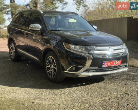 Мицубиси Аутлендер 2016 в Киеве на Automoto.ua Черный Мицубиси Аутлендер, объемом двигателя 3 л и пробегом 248 тыс. км за 15500 $, фото 2 на Automoto.ua