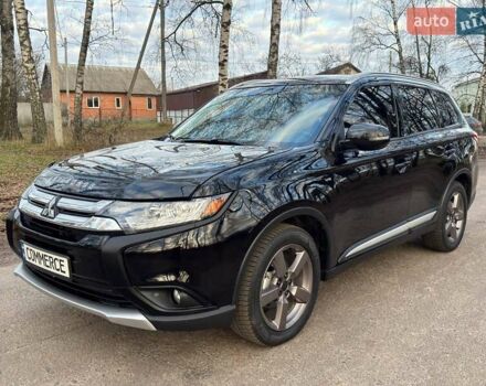 Черный Мицубиси Аутлендер, объемом двигателя 3 л и пробегом 99 тыс. км за 15800 $, фото 4 на Automoto.ua