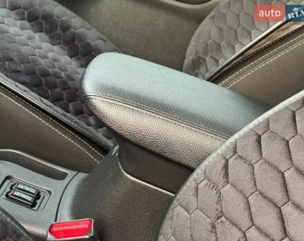 Черный Мицубиси Аутлендер, объемом двигателя 3 л и пробегом 99 тыс. км за 15800 $, фото 27 на Automoto.ua