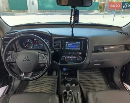 Черный Мицубиси Аутлендер, объемом двигателя 2.36 л и пробегом 120 тыс. км за 16900 $, фото 31 на Automoto.ua