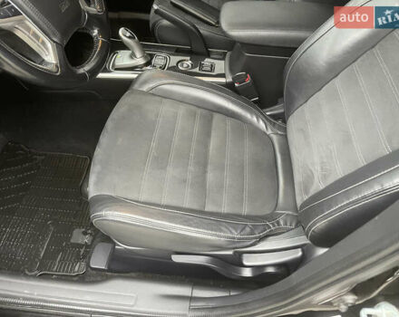 Чорний Міцубісі Аутлендер, об'ємом двигуна 2 л та пробігом 145 тис. км за 21200 $, фото 7 на Automoto.ua