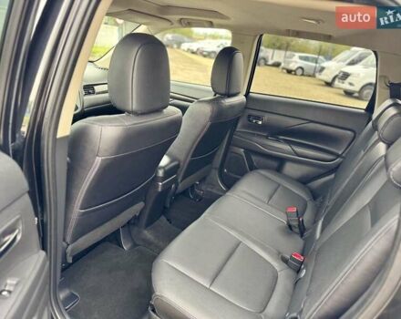 Чорний Міцубісі Аутлендер, об'ємом двигуна 2.2 л та пробігом 188 тис. км за 16999 $, фото 40 на Automoto.ua