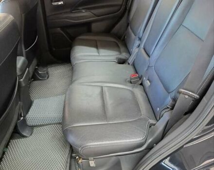 Черный Мицубиси Аутлендер, объемом двигателя 2.36 л и пробегом 120 тыс. км за 16900 $, фото 26 на Automoto.ua