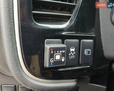 Черный Мицубиси Аутлендер, объемом двигателя 2.36 л и пробегом 162 тыс. км за 14450 $, фото 15 на Automoto.ua