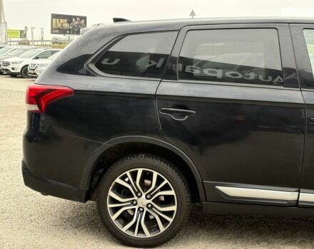 Чорний Міцубісі Аутлендер, об'ємом двигуна 2.4 л та пробігом 110 тис. км за 17290 $, фото 6 на Automoto.ua