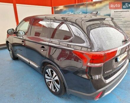 Чорний Міцубісі Аутлендер, об'ємом двигуна 2 л та пробігом 114 тис. км за 17600 $, фото 8 на Automoto.ua