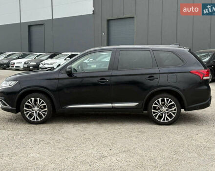 Чорний Міцубісі Аутлендер, об'ємом двигуна 2.4 л та пробігом 110 тис. км за 17290 $, фото 11 на Automoto.ua