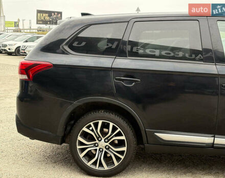 Чорний Міцубісі Аутлендер, об'ємом двигуна 2.4 л та пробігом 110 тис. км за 17290 $, фото 6 на Automoto.ua