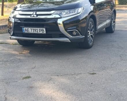 Черный Мицубиси Аутлендер, объемом двигателя 2.4 л и пробегом 156 тыс. км за 330 $, фото 6 на Automoto.ua