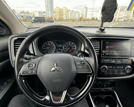 Чорний Міцубісі Аутлендер, об'ємом двигуна 2.36 л та пробігом 166 тис. км за 17100 $, фото 12 на Automoto.ua