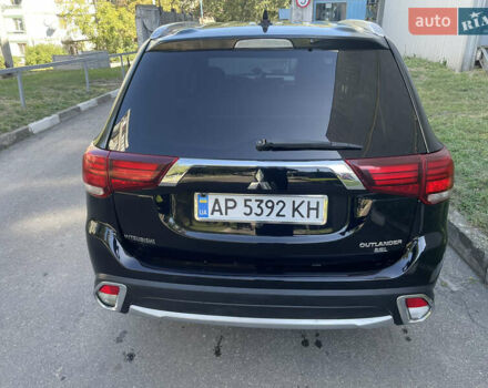 Чорний Міцубісі Аутлендер, об'ємом двигуна 2.36 л та пробігом 150 тис. км за 13500 $, фото 3 на Automoto.ua