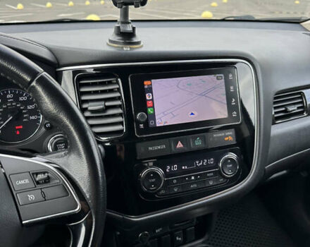 Чорний Міцубісі Аутлендер, об'ємом двигуна 2.36 л та пробігом 166 тис. км за 17100 $, фото 9 на Automoto.ua