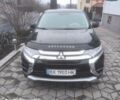Чорний Міцубісі Аутлендер, об'ємом двигуна 2 л та пробігом 63 тис. км за 17500 $, фото 1 на Automoto.ua