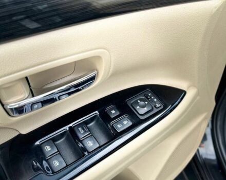 Черный Мицубиси Аутлендер, объемом двигателя 2.4 л и пробегом 91 тыс. км за 15500 $, фото 7 на Automoto.ua