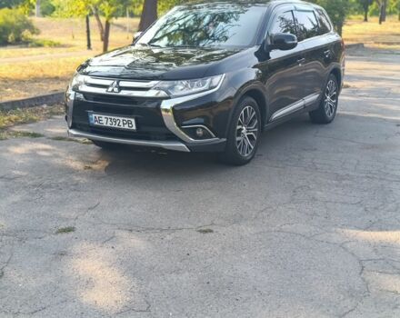 Черный Мицубиси Аутлендер, объемом двигателя 2.4 л и пробегом 156 тыс. км за 330 $, фото 3 на Automoto.ua