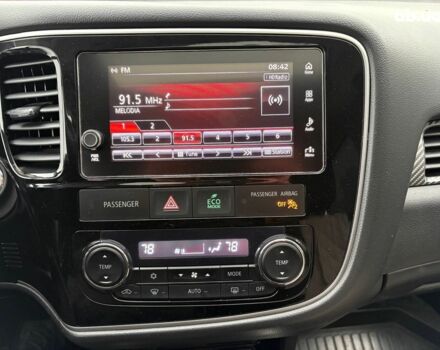 Чорний Міцубісі Аутлендер, об'ємом двигуна 2.4 л та пробігом 110 тис. км за 17290 $, фото 22 на Automoto.ua