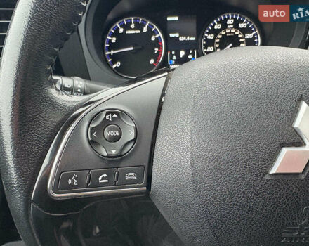 Чорний Міцубісі Аутлендер, об'ємом двигуна 2.4 л та пробігом 110 тис. км за 17290 $, фото 20 на Automoto.ua