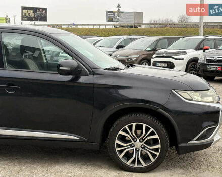 Чорний Міцубісі Аутлендер, об'ємом двигуна 2.4 л та пробігом 110 тис. км за 17290 $, фото 4 на Automoto.ua