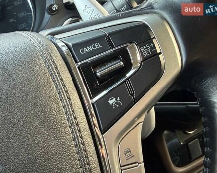 Черный Мицубиси Аутлендер, объемом двигателя 2 л и пробегом 67 тыс. км за 23000 $, фото 43 на Automoto.ua