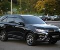 Черный Мицубиси Аутлендер, объемом двигателя 3 л и пробегом 66 тыс. км за 22000 $, фото 2 на Automoto.ua